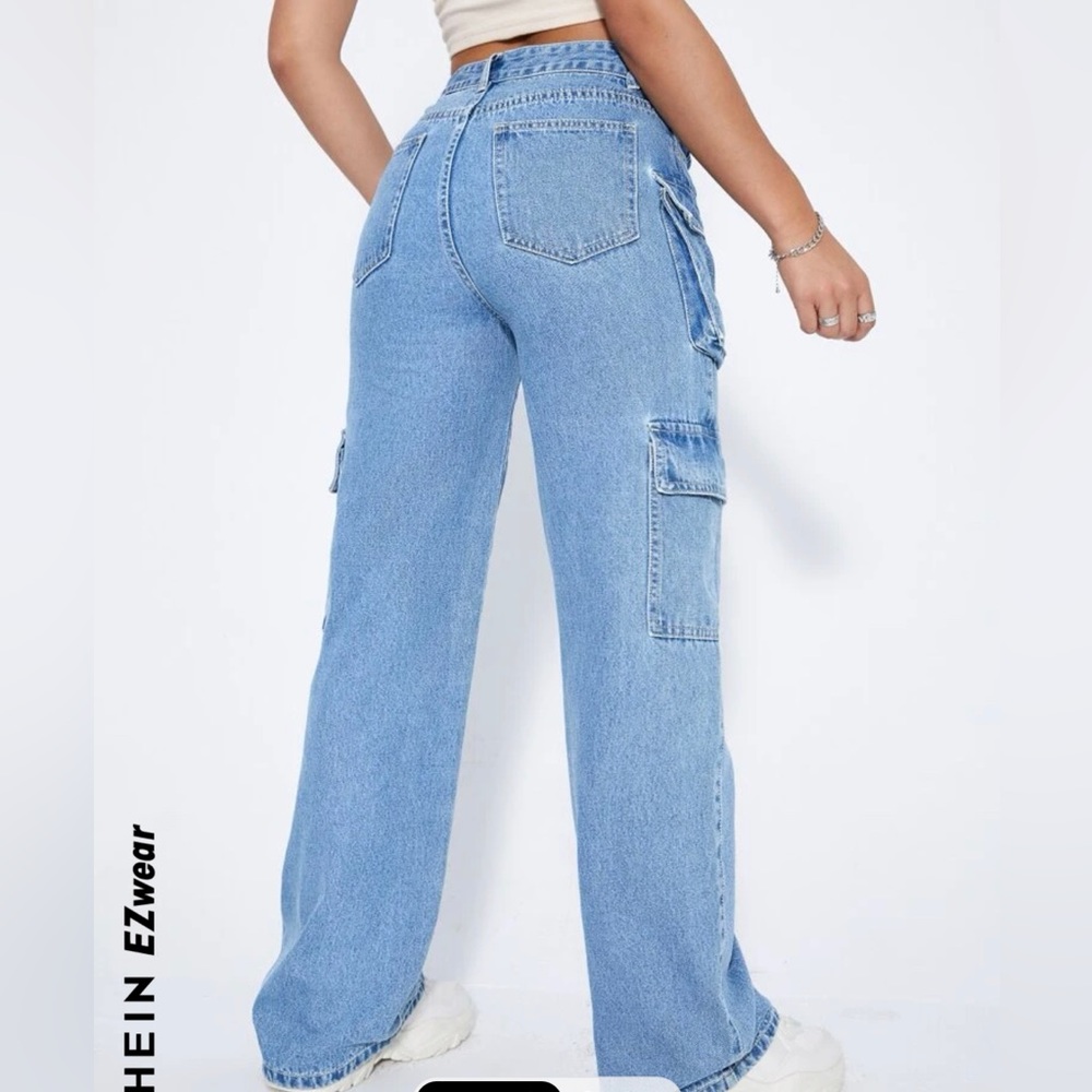 Cargo Jeans - Picture 2 of 2